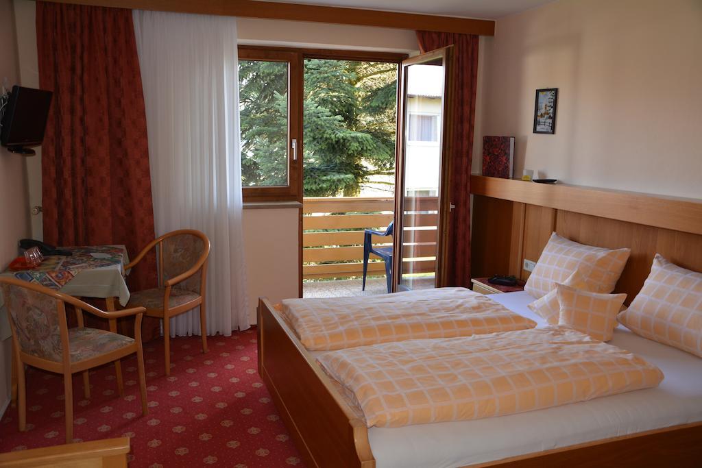 Kurpension Gundula Bad Füssing Quarto foto